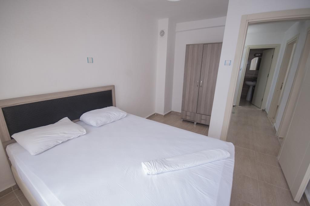 Inci Apart & Hotel Enez Eksteriør billede