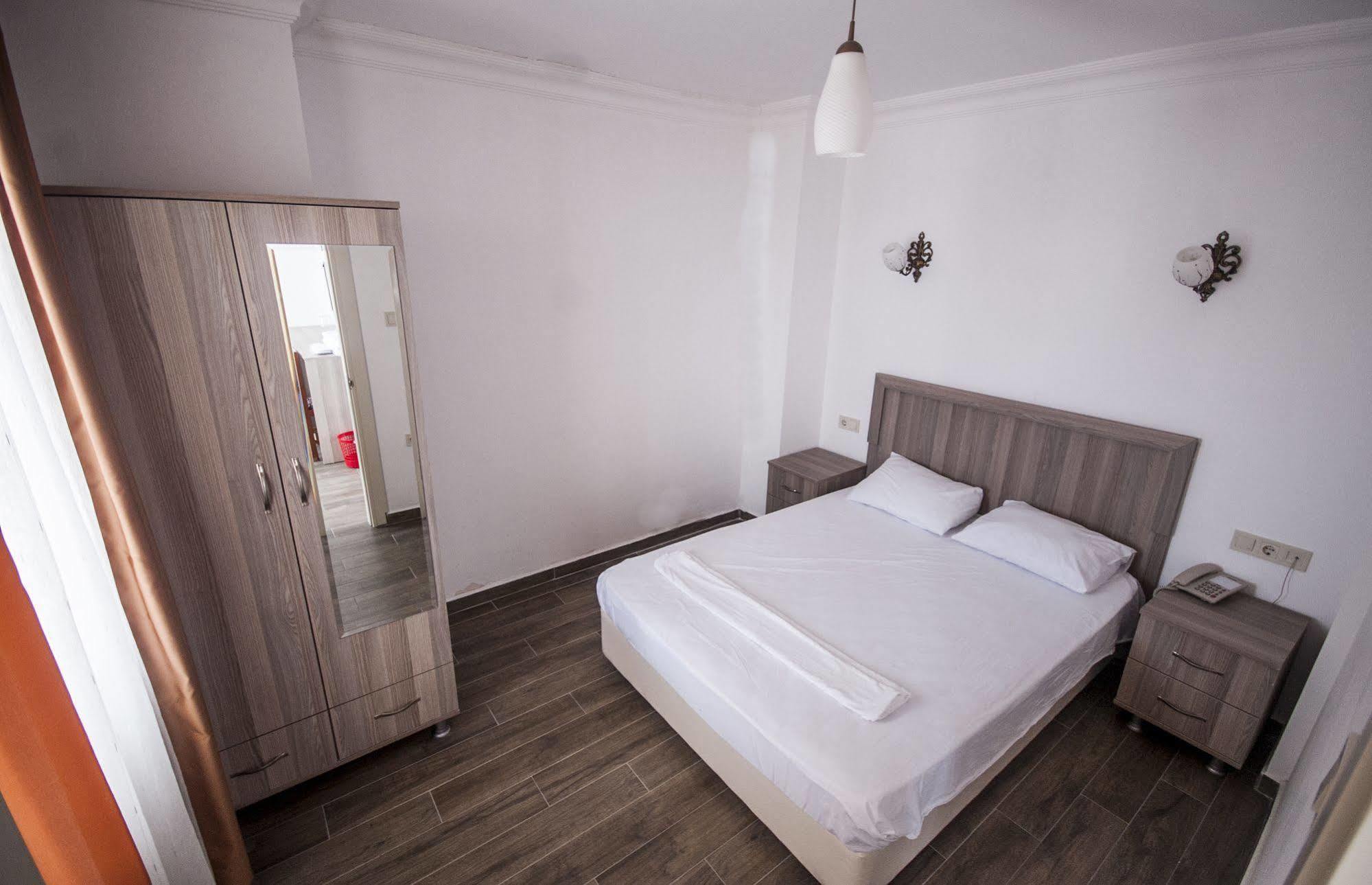 Inci Apart & Hotel Enez Eksteriør billede