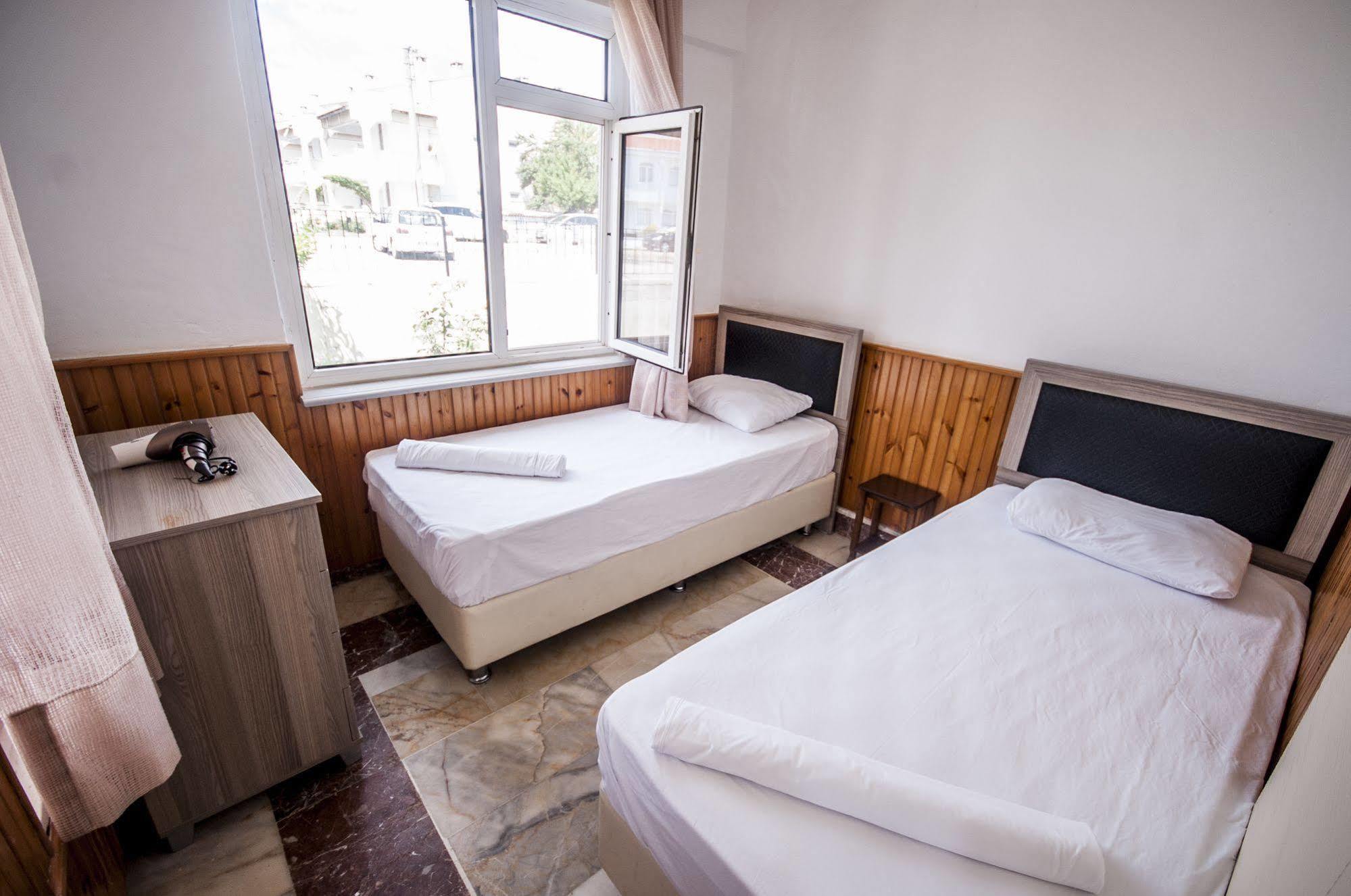 Inci Apart & Hotel Enez Eksteriør billede