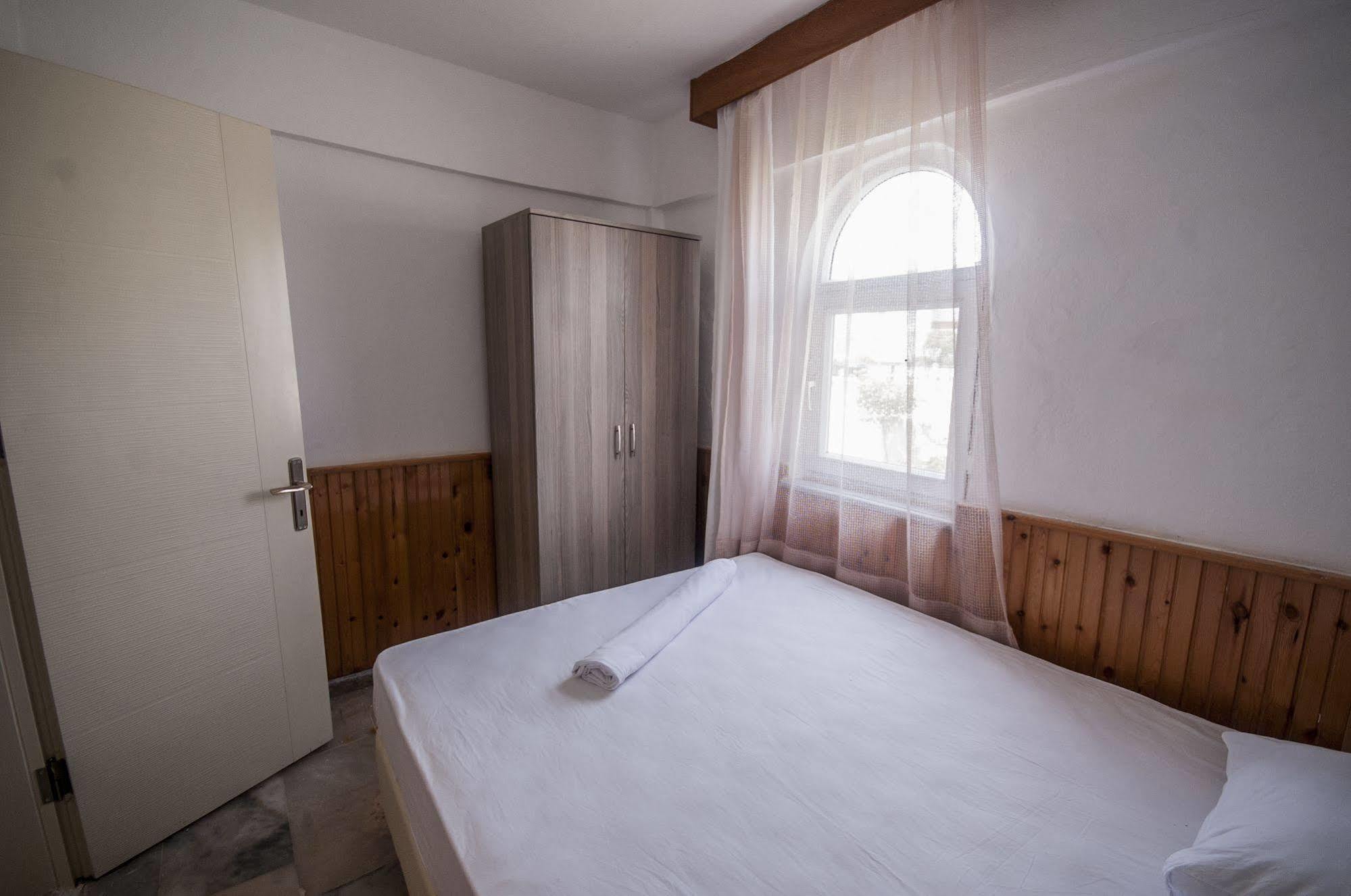Inci Apart & Hotel Enez Eksteriør billede